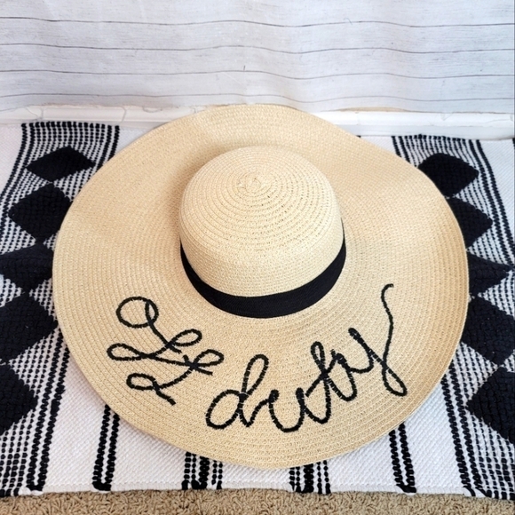 SUMMER & ROSE "OFF DUTY" WIDE BRIM 100% PAPER HAT - Picture 1 of 5